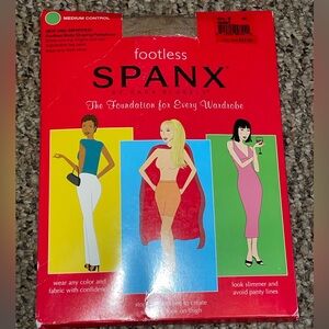 NWT SPANX Nude Footless Medium Control Below Knee Shapewear